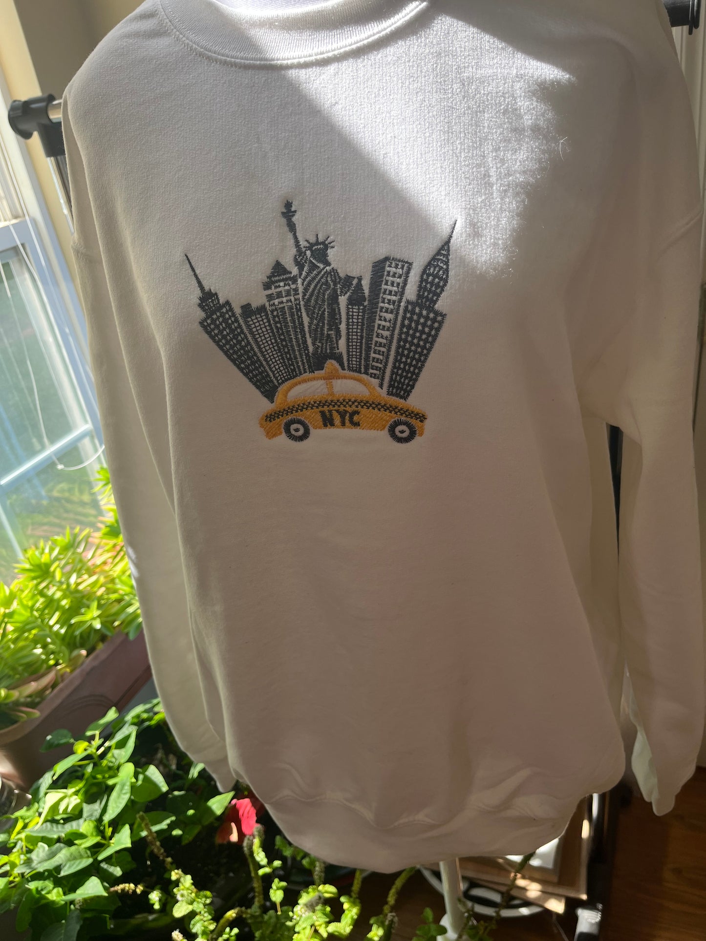 New York City and Yellow Cab embroidered crew neck
