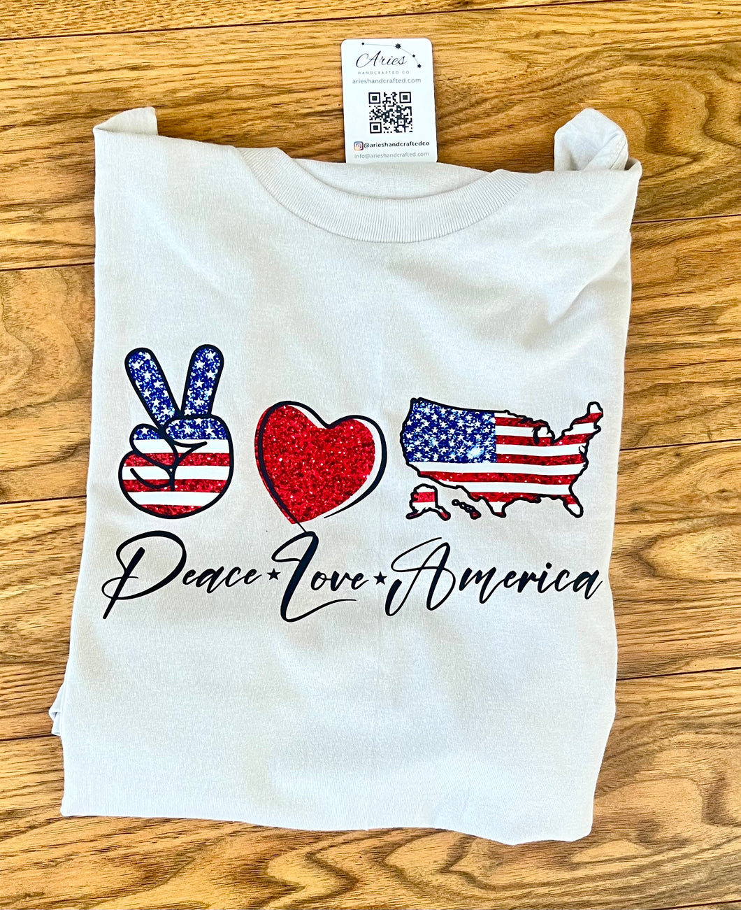 Peace+Love+America - 4th of July - America's Independence Day